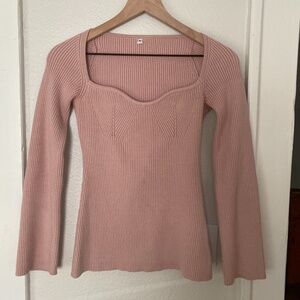 Sweetheart knit top